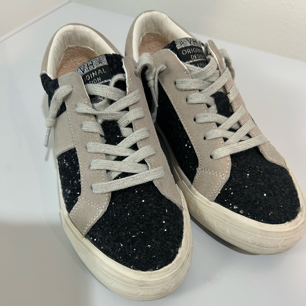Vintage Havana Sneakers